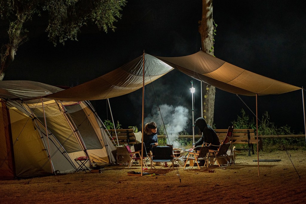 Couple camping over weekend. Find out Safety Tips On Weekend Camping Amidst The Pandemic