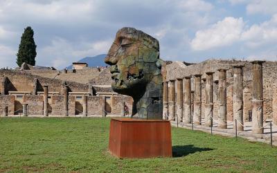 WHAT TO SEE IN POMPEII AND HERCULANEUM IN ITALY